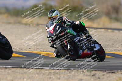 media/Dec-17-2022-SoCal Trackdays (Sat) [[224abd9271]]/Turn 7 Set 1 (1125am)/